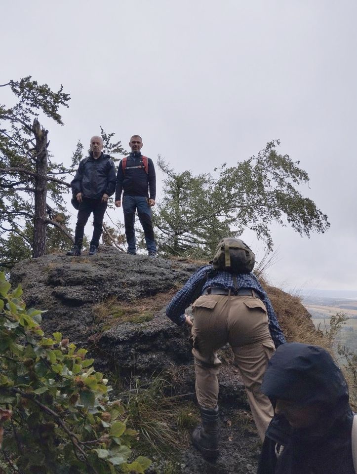 Wycieczka po Górach Wałbrzyskich s002 - PTTK Strzelin