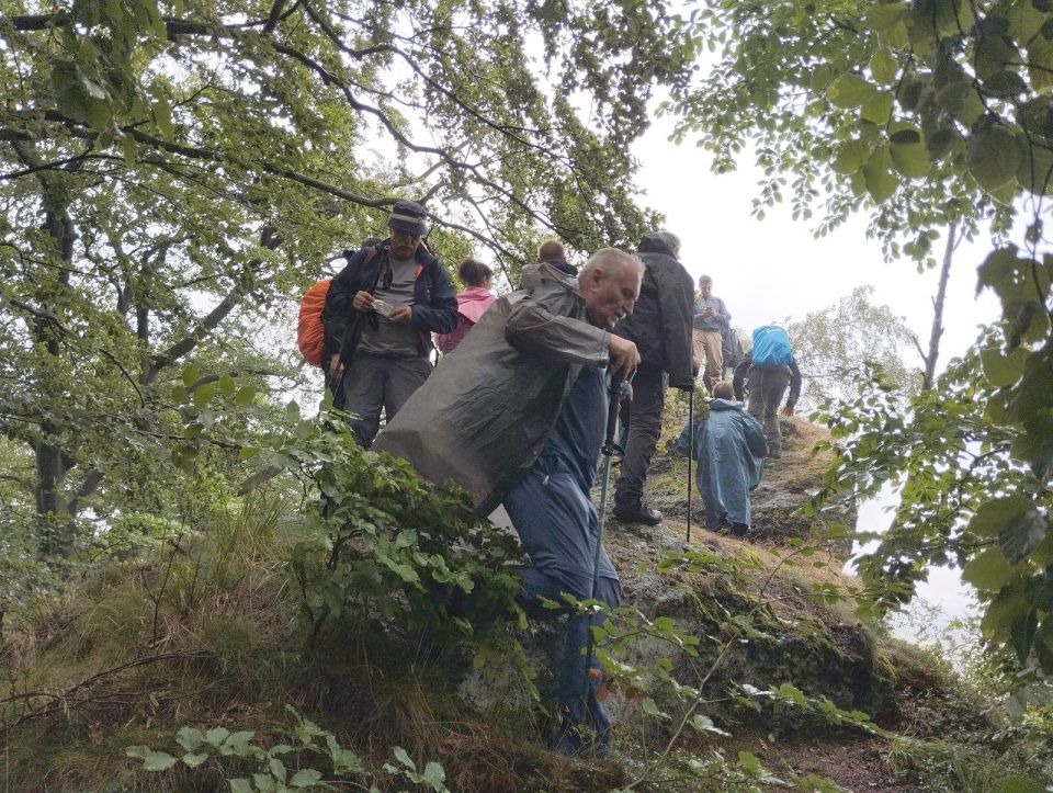 Wycieczka po Górach Wałbrzyskich s002 - PTTK Strzelin