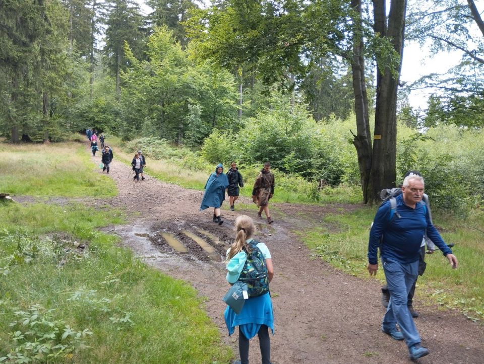Wycieczka po Górach Wałbrzyskich s002 - PTTK Strzelin