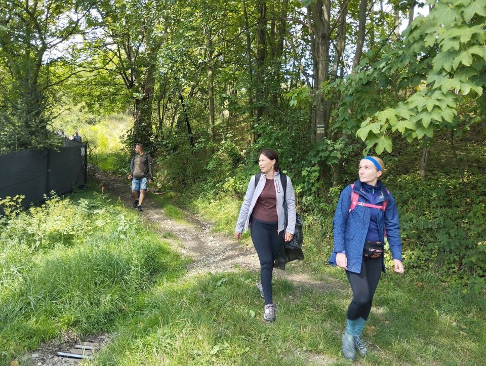 Wycieczka po Górach Wałbrzyskich s002 - PTTK Strzelin