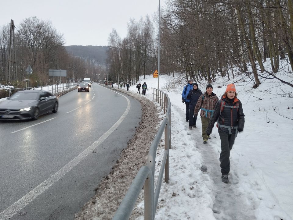 Wycieczka po Górach Wałbrzyskich s002 - PTTK Strzelin