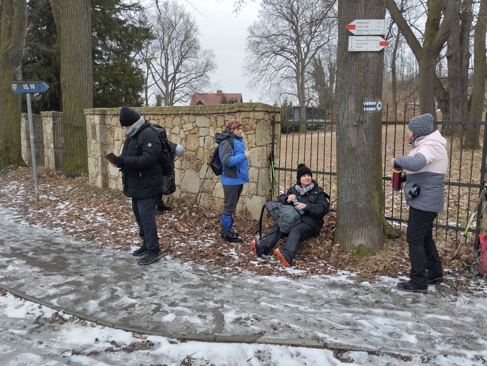 Wycieczka po Pogórzu Wałbrzyskim dz21 - PTTK Strzelin