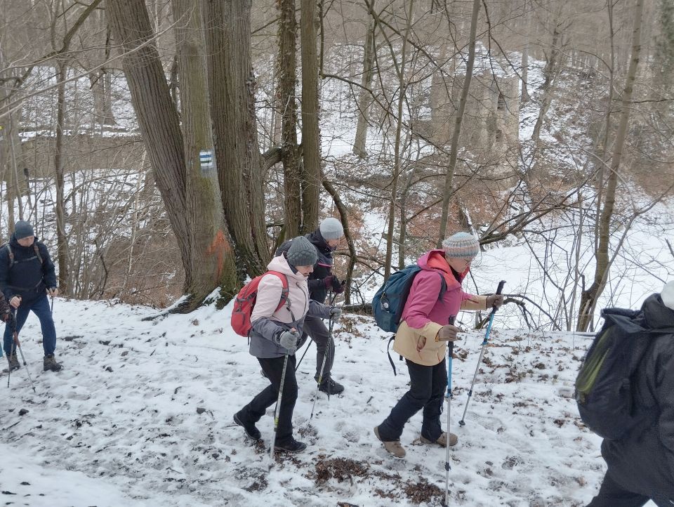 Wycieczka po Pogórzu Wałbrzyskim dz53 - PTTK Strzelin