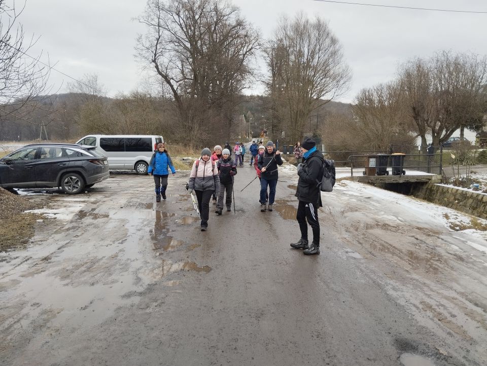 Wycieczka po Pogórzu Wałbrzyskim dz64 - PTTK Strzelin