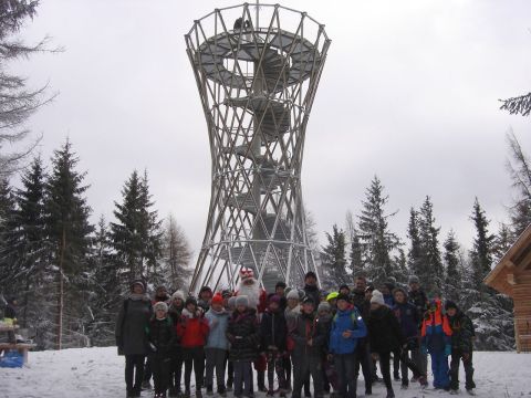 Na szczycie Borowej s052 - PTTK Strzelin