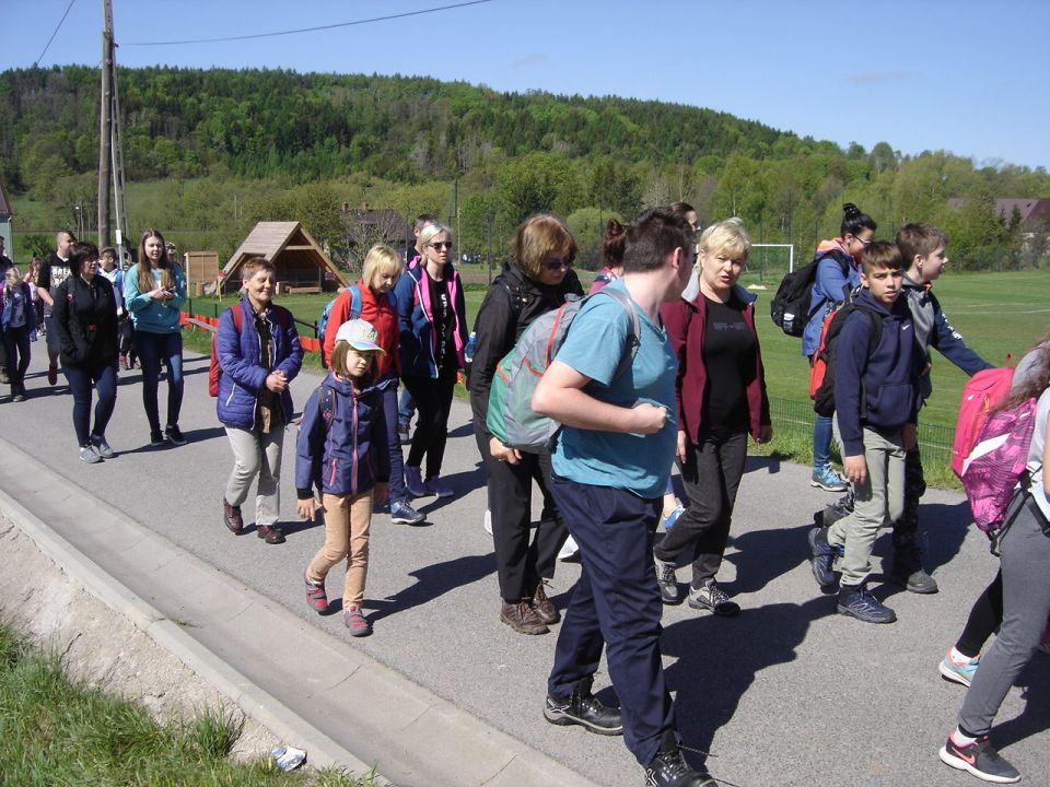 Rozpocz�cie rajdu w Witkowie d005 - PTTK Strzelin