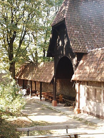 Zag�rze �l�skie - zamek Grodno - na zamku dolnym