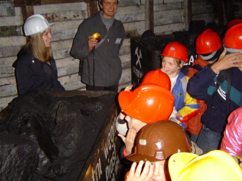 Nowa Ruda - kopalnia w�gla kamiennego s003 - PTTK Strzelin