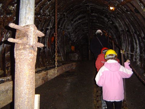 Nowa Ruda - kopalnia w�gla kamiennego