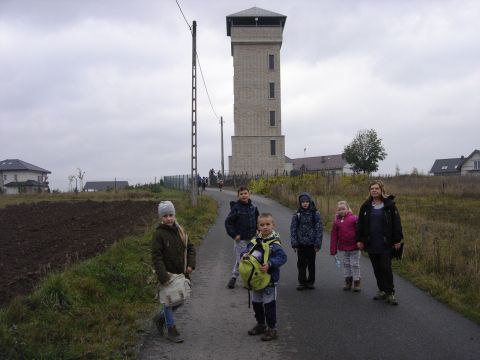 Wzg�rza �cinawskie - Suszyna - wie�a widokowa s042 - PTTK Strzelin