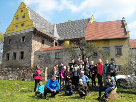 W zamku Kapitanowo - �cinawka �rednia s020 - PTTK Strzelin