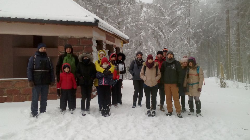 Wie�a na W�odzickiej G�rze d018 - PTTK Strzelin