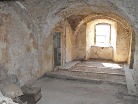 Zamek Kapitanowo w Ścinawce Średniej
 s21 - PTTK Strzelin