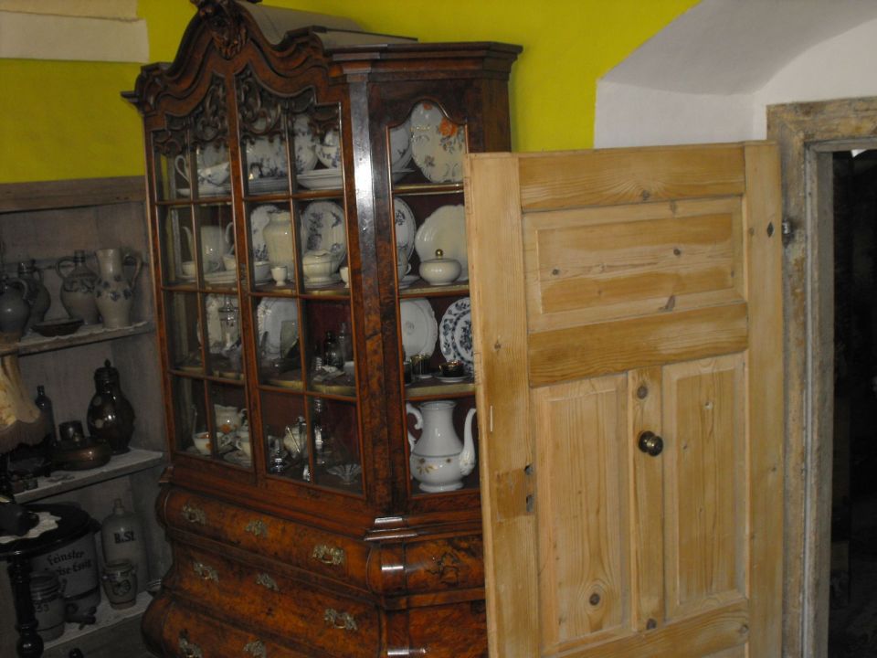 Zamek Kapitanowo w Ścinawce Średniej s003 - PTTK Strzelin