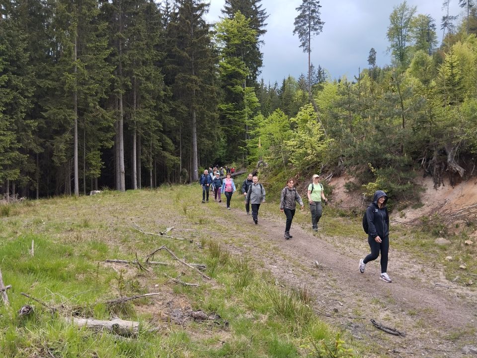 Wycieczka w Zawory s002 - PTTK Strzelin