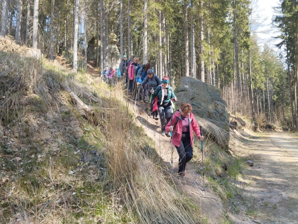 Wycieczka w Zawory dz104 - PTTK Strzelin