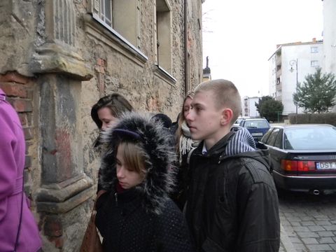 XVII Konkurs o Ziemi Strzeli�skiej - Dom Ksi���t Brzeskich s058 - PTTK Strzelin