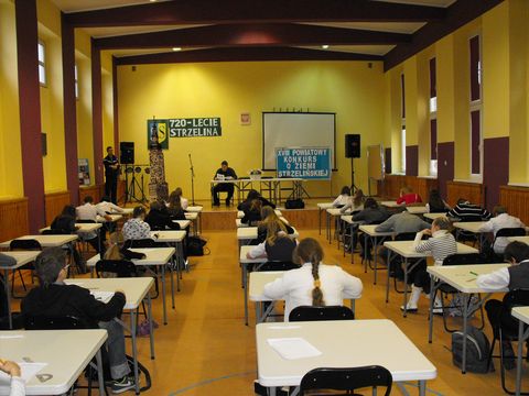 XVIII Konkurs Turystyczno-Krajoznawczy o Ziemi Strzeli�skiej s027 - PTTK Strzelin