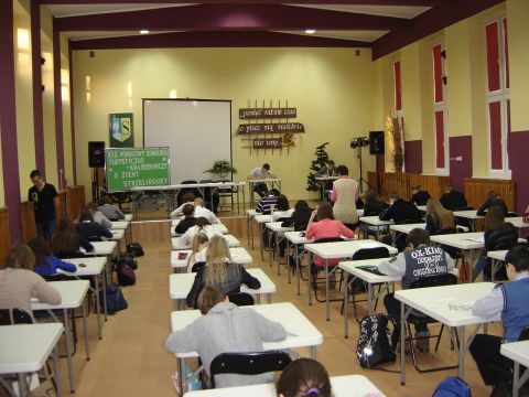 XIX Konkurs Turystyczno-Krajoznawczy o Ziemi Strzeli�skiej s033 - PTTK Strzelin