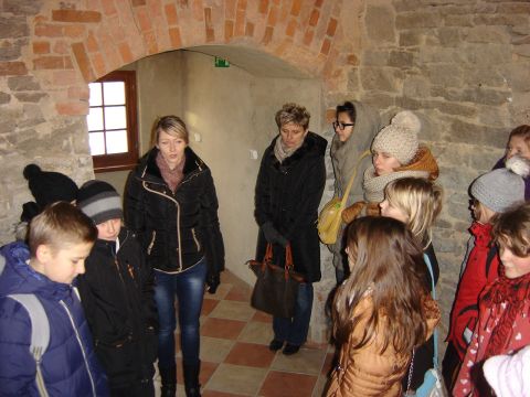 XIX Konkurs Turystyczno-Krajoznawczy o Ziemi Strzeli�skiej s054 - PTTK Strzelin