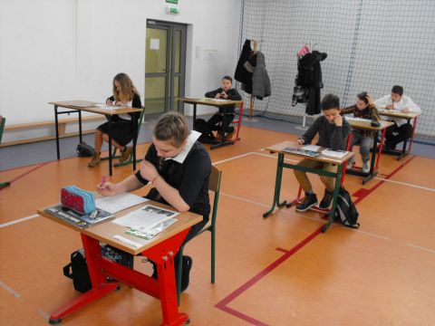 XXII Konkurs Turystyczno-Krajoznawczy o Ziemi Strzeli�skiej s010 - PTTK Strzelin